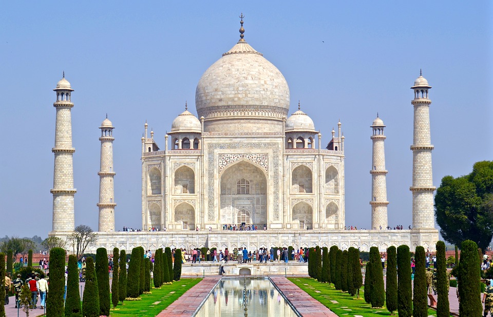 Reasons why you should travel to India next