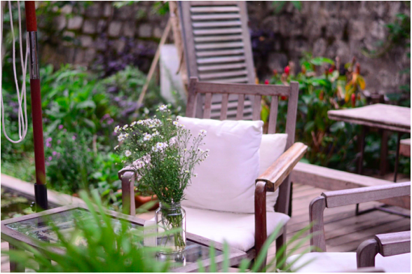 How to Maintain and Repair Your Outdoor Home Furniture